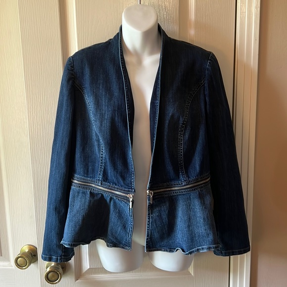 Jean Jacket - Picture 1 of 2